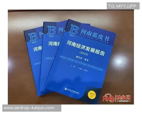 契约足球员17的成长之路与未来发展展望分析